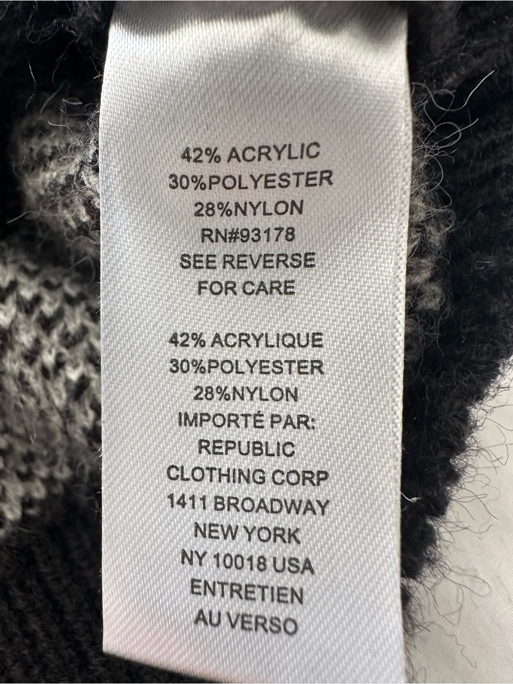 T Tahari Black Cardigan with Light Gray Floral Motif, size XL - Picture 11 of 12